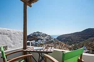 Double room + kitchen  balcony/ Μπαλκόνι δίκλινου δωματίου με κουζίνα